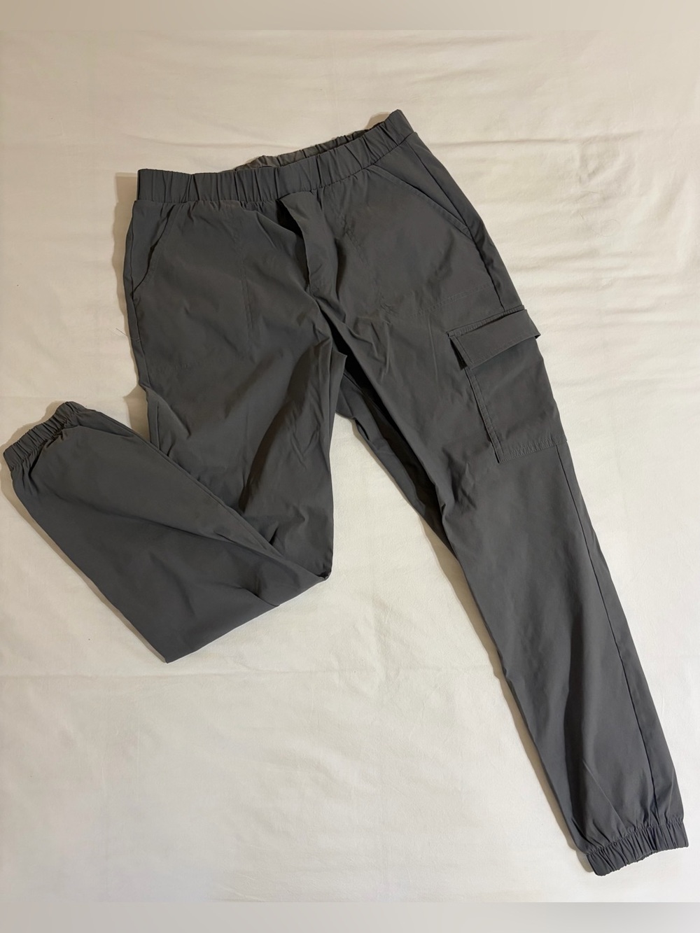 Eddie Bauer Dark Gray Cargo Jogger Pants